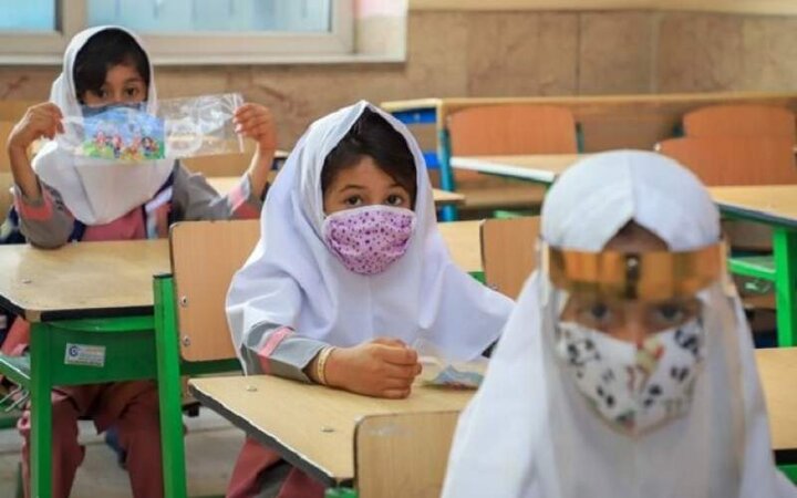 واکسیناسیون کودکان در ایران در هاله‌ای در ابهام / بازگشایی مدارس بدون واکسیناسیون نوعی خودکشی است