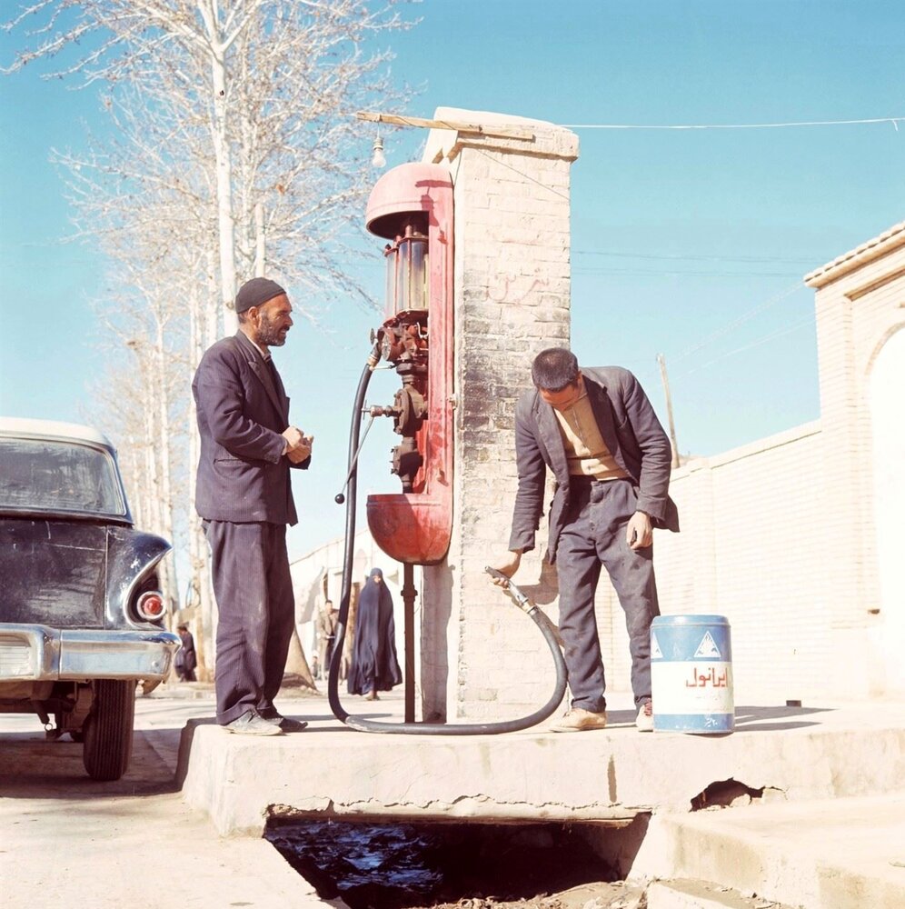 حقایقی جالب درباره تاریخچه پمپ بنزین در ایران / تصاویر