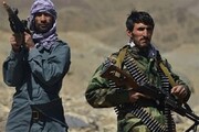 طالبان یک دختر را به خاطر پوشیدن شلوار قرمز کتک زد / فیلم