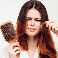 علت ریزش موی افراد مبتلا به کرونا چیست؟