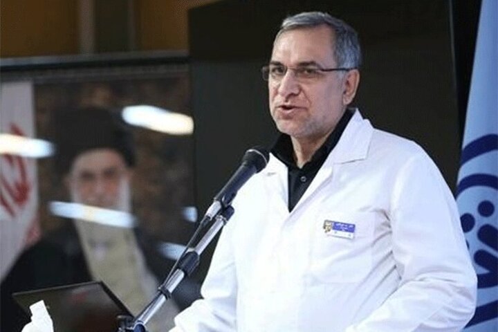 وزیر بهداشت، عدد بلد نیست؟ / برای واکسیناسیون کامل نیمی از جمعیت ایران چقدر واکسن باید مصرف شود؟