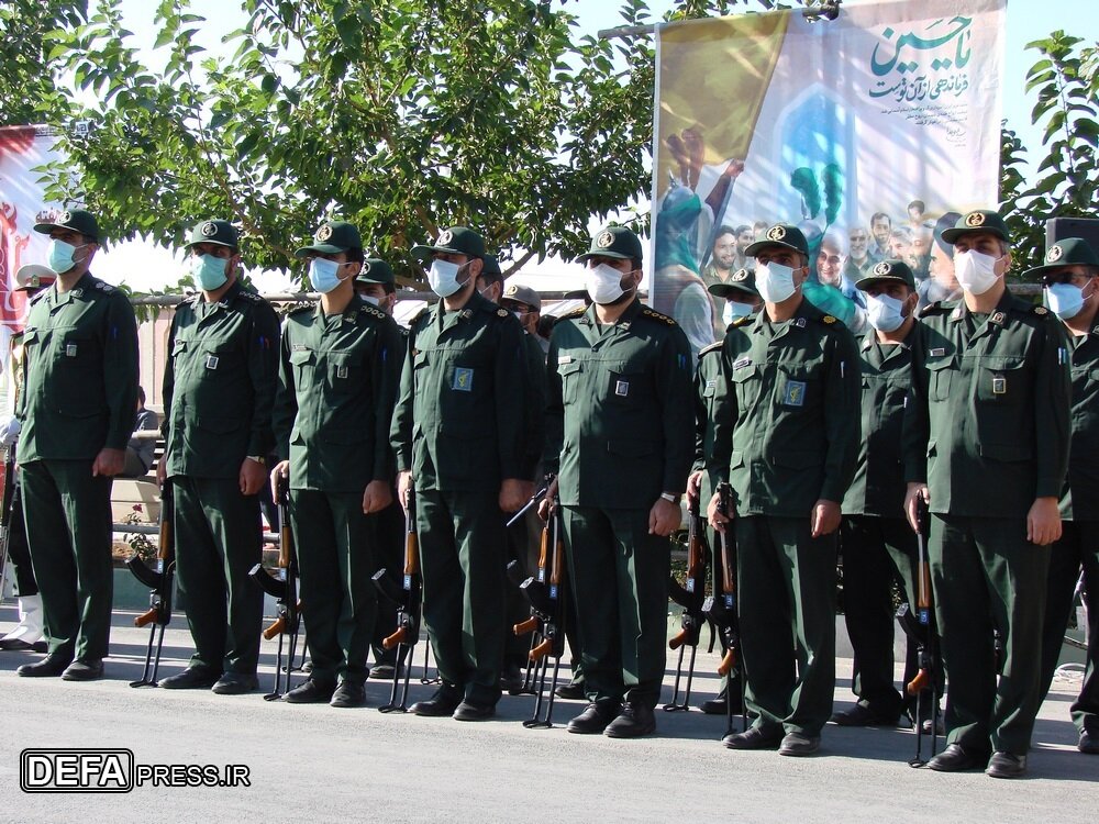  رژه خودرویی نیروهای مسلح در شهرکرد / تصاویر