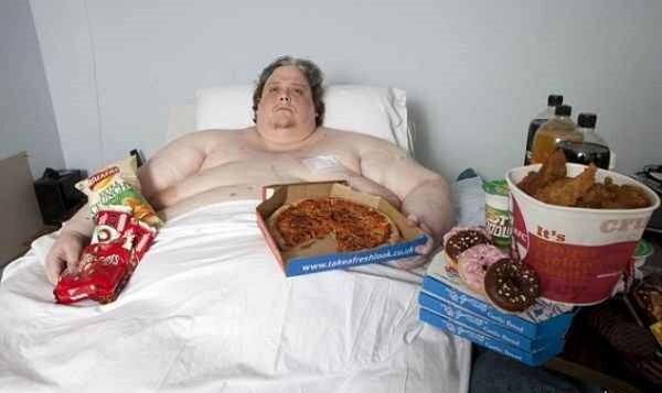 چاق‌ترین مرد جهان که زود درگذشت! / عکس