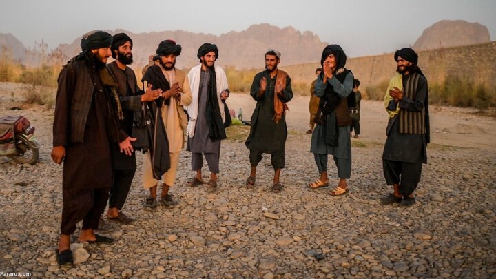 رقص شادی نیروهای طالبان / فیلم
