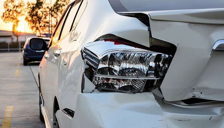 بیمه بدنه ماشین برای جبران خسارات بدنه خودروی مقصر