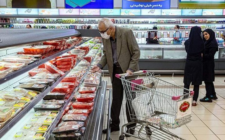 تورم افسار گسیخته مواد غذایی در ایران؛ قیمت مواد غذایی با دلار چند تومانی حساب می‌شود؟