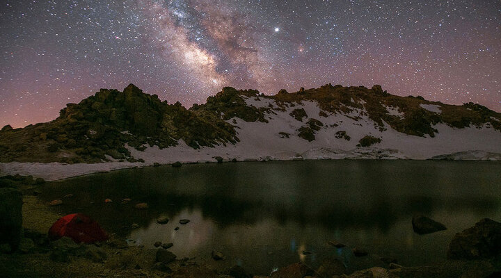 تماشای کهکشان راه شیری بر فراز قله سبلان / فیلم