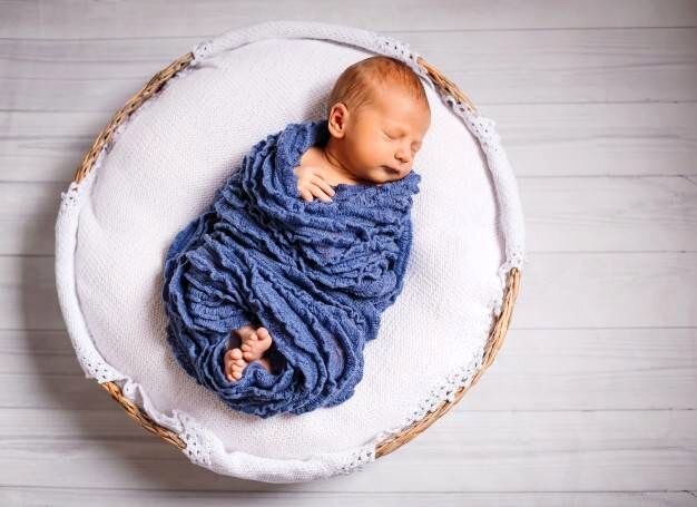  تنظیم خواب نوزاد با ​۱۰ راهکار ساده
