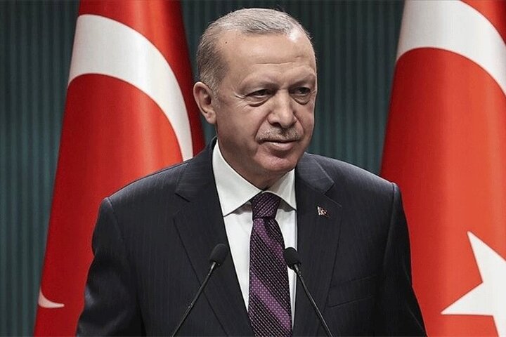  تصاویر جنجالی از مشکل اردوغان در راه رفتن! / فیلم