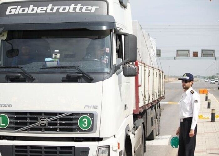 ممنوعیت تردد کامیون و تریلر در جاده قدیم قزوین - رشت