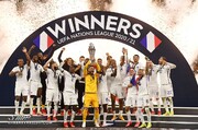 لحظه اهدای جام قهرمانی لیگ ملت‌های اروپا به فرانسه / فیلم