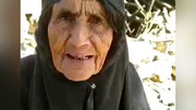 بغض پیرزن خوزستانی که همه‌چیزش زیر آوار زلزله ماند! / فیلم