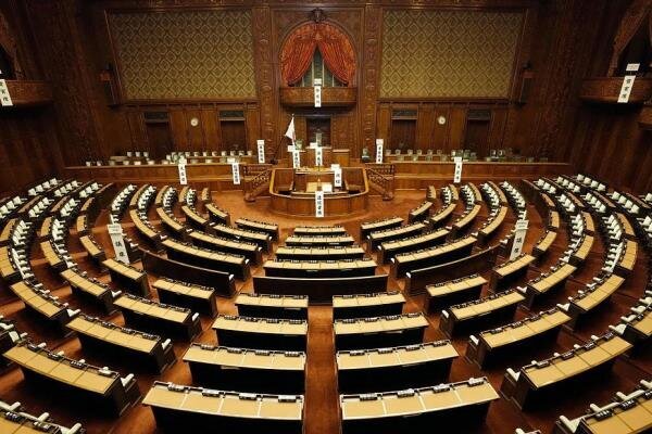 چرا مجلس نمایندگان ژاپن منحل شد؟