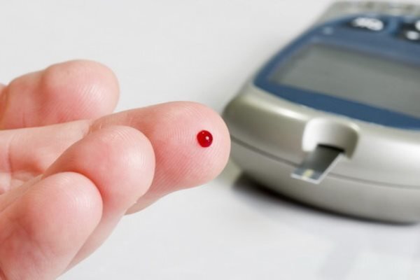اگر این علائم را دارید به دیابت مبتلا شده اید! | نشانه‌های ابتلا به دیابت / عکس