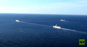 کشتی‌های چین و روسیه در اقیانوس آرام گشت‌زنی کردند