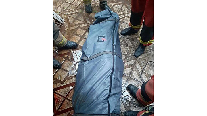 تصاویری دلخراش از صحنه مرگ یک کارگر در تهران