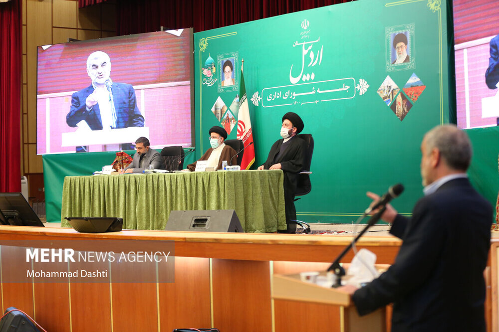 نشست خبری و جلسه شورای اداری استان اردبیل با حضور رئیسی / تصاویر