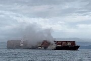 یک کشتی اسرائیلی آتش گرفت / فیلم