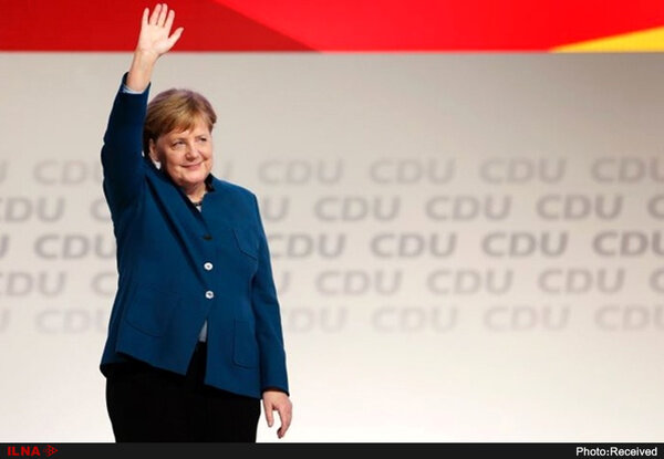 موافقت رییس‌جمهور آلمان با استعفای مرکل 