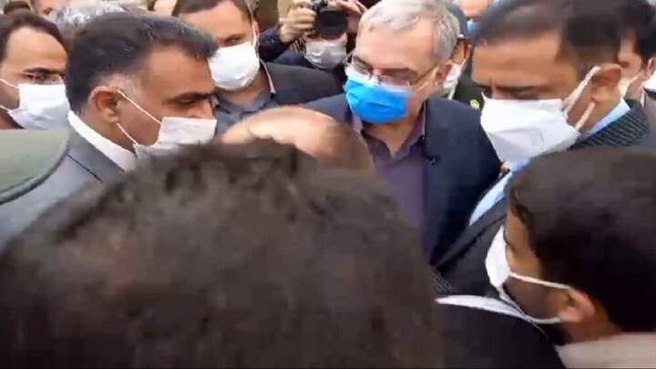 اطلاعیه وزارت بهداشت درباره اعتراض شدید مردم دامغان به وزیر بهداشت