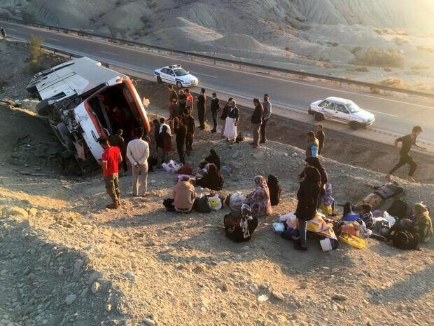  واژگونی اتوبوس یزد به بندرعباس + اسامی مصدومان