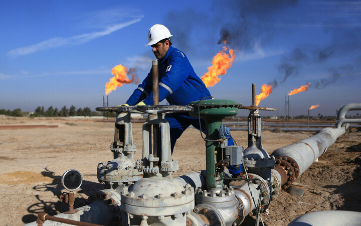 چرا حذف ایران از بازار جهانی نفت آینده ایران را تهدید می‌کند؟ 