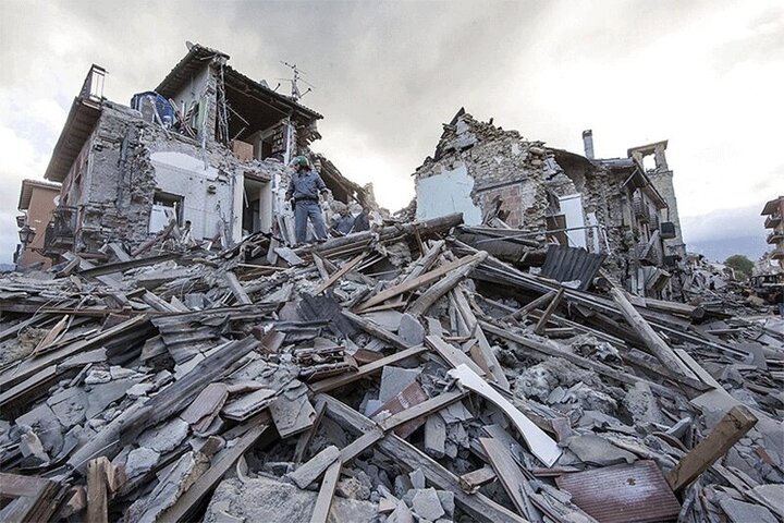 نخستین تصاویر از زلزله ۶ ریشتری در بندرعباس / فیلم