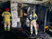 یک مجتمع مسکونی ۵ طبقه ۴۰ واحدی در تهران آتش گرفت / تصاویر