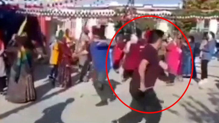 ویدیو هولناک از لحظه مرگ یک مرد هنگام رقص محلی در عروسی