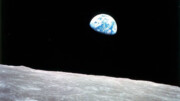 ویدیو تماشایی و دیده نشده از لحظه غروب زمین در کره ماه + تایم لپس