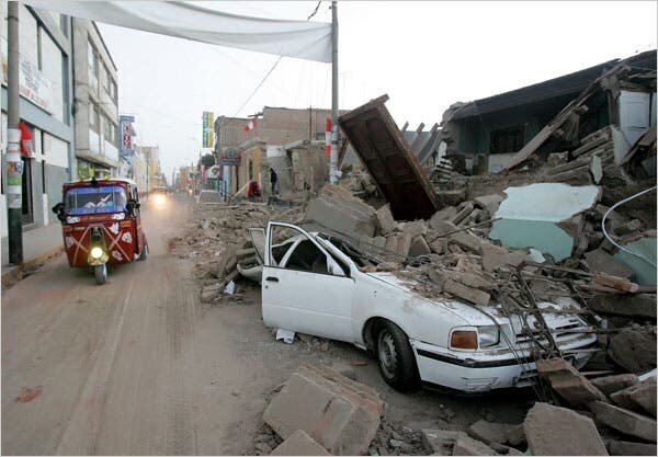 زلزله ۷.۵ ریشتری پرو را لرزاند / فیلم