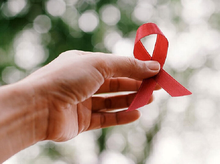 افزایش ابتلای زنان ایرانی به ایدز / در طول یک هفته ۱۲۱ مورد مثبت ایدز شناسایی شد