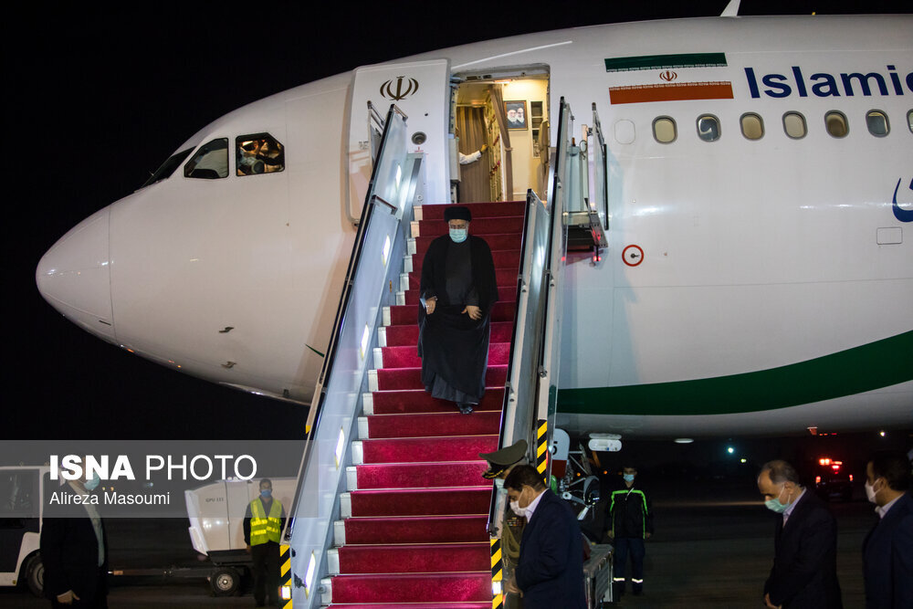 استقبال از رئیسی در بازگشت از ترکمنستان / تصاویر