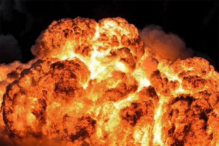  تصاویری از آتش سوزی مهیب در انبار پارچه در بغداد / فیلم