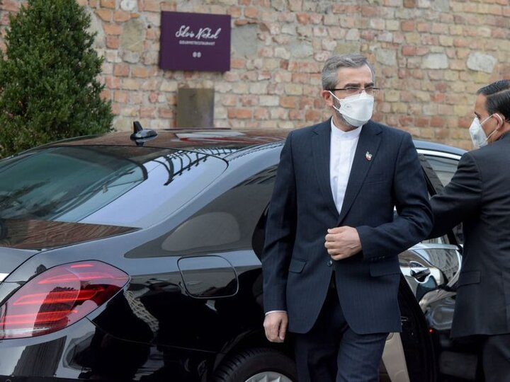 رایزنی‌های دیپلماتیک مذاکره‌کننده ارشد ایران در وین آغاز شد