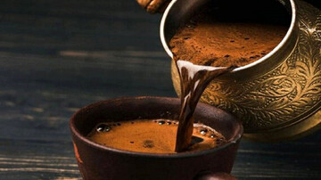 آیا نوشیدن قهوه در درمان یبوست موثر است؟