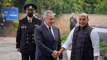 قرارداد همکاری‌های فنی- نظامی میان روسیه و هند به امضا رسید