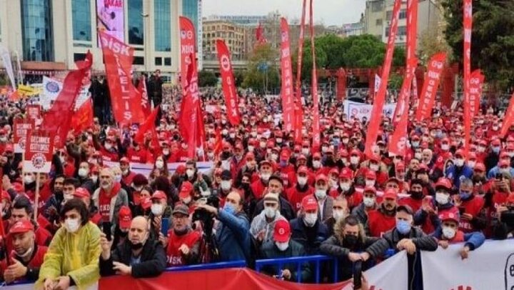 تظاهرات گسترده در استانبول / فیلم