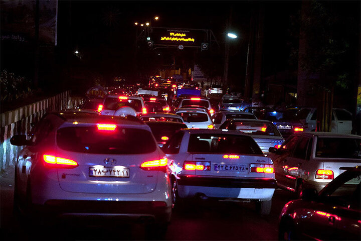 ترافیک سنگین در تهران در شب یلدا / فیلم