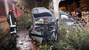 مرگ تلخ زن تهرانی در تصادف پژو با درخت /عکس
