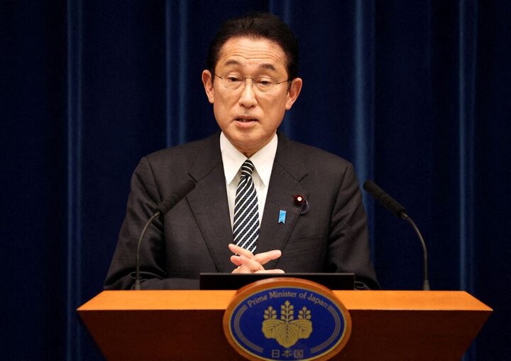 استقبال اکثریت مردم ژاپن از تدابیر کرونایی نخست‌وزیر این کشور