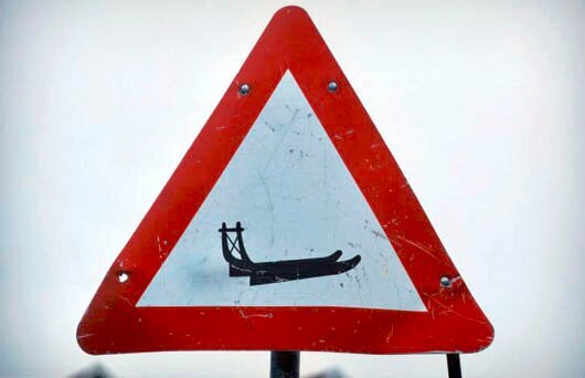 عجیبترین تابلوهای راهنمایی و رانندگی در جهان