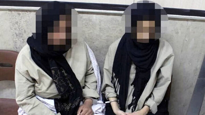 بازداشت مادر و دختر کیف قاپ در خمین 
