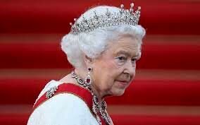  سوء قصد به ملکه الیزابت توسط پسر ۱۹ ساله هندی! / عکس 