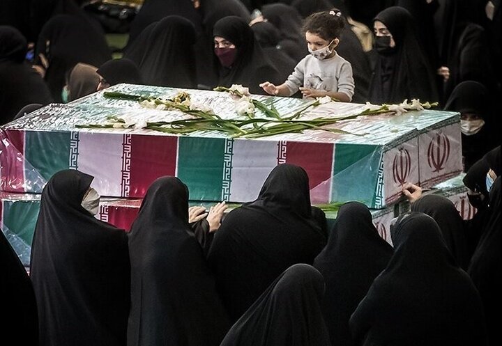 تشییع ۱۵۰ شهید گمنام دفاع مقدس در تهران