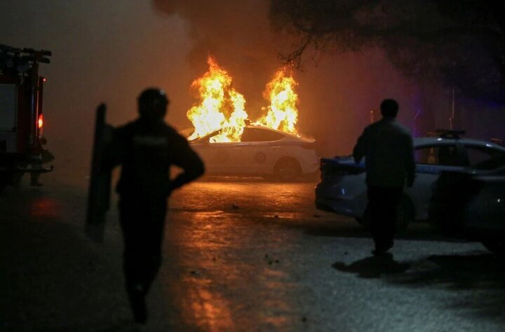 درگیری‌ها در آلماتی ادامه دارد؛ معترضان محل سکونت رییس جمهور را به آتش کشیدند