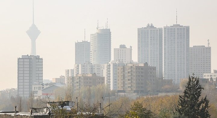 هوای تهران برای حساس‌ها آلوده است / کمترین و بیشترین دمای هوای پایتخت اعلام شد