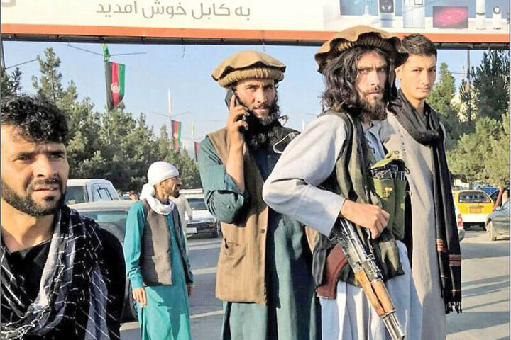طالبان یک استاد دانشگاه را بازداشت کرد