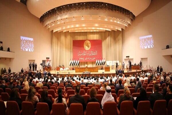«محمود المشهدانی»جلسه پارلمان عراق را به طور رسمی افتتاح کرد