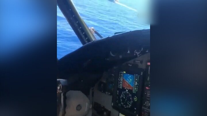 ویدیو تماشایی از فرود هواپیما روی ناو از داخل کابین خلبان